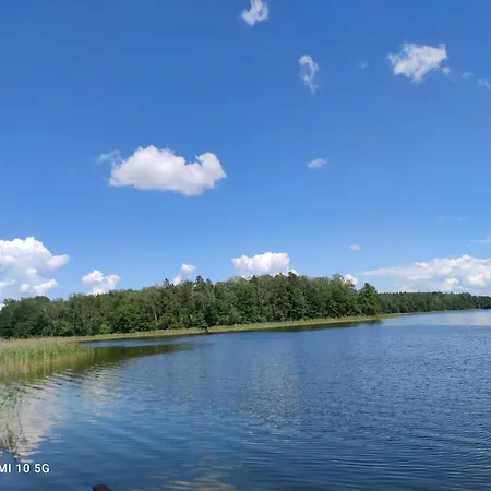 Holiday home Nad Jeziorem Krzywe Dluzec (Mragowo)